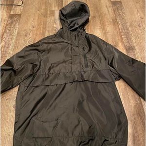 f21 small black rain jacket (men’s)